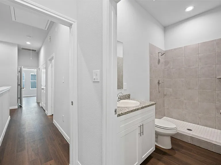 18831 Luminescent Ln — Photo 31