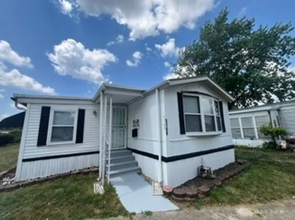 5169 Sportscraft Dr, Dayton, OH 45414