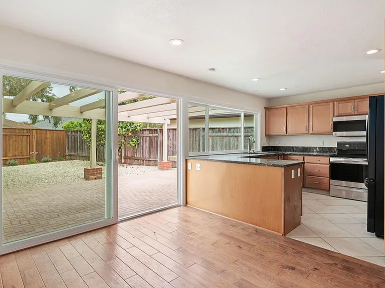 507 Mills Way — Photo 5