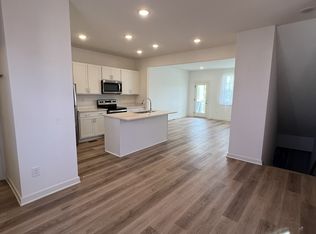 302 Williams Ave #110, Madison, TN 37115