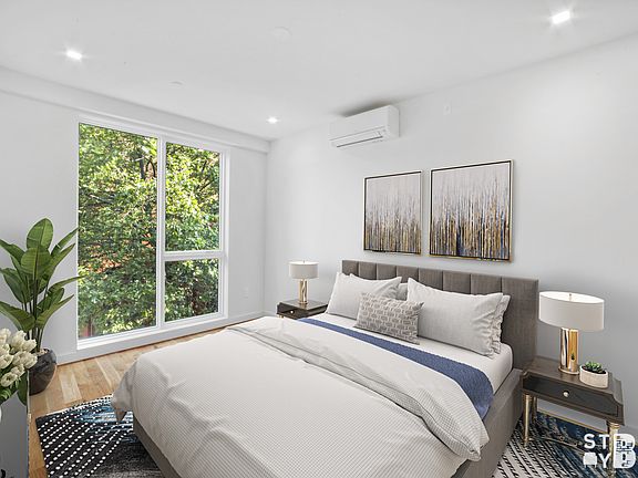 5th image of 522 Grand St #5F