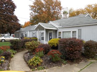 73 High Grove Blvd, Akron, OH 44312