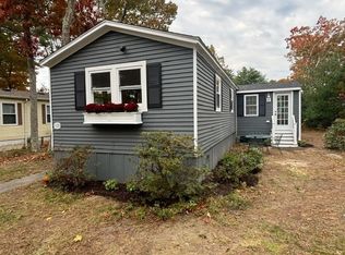 105 Doolittle Ln, West Wareham, MA 02576