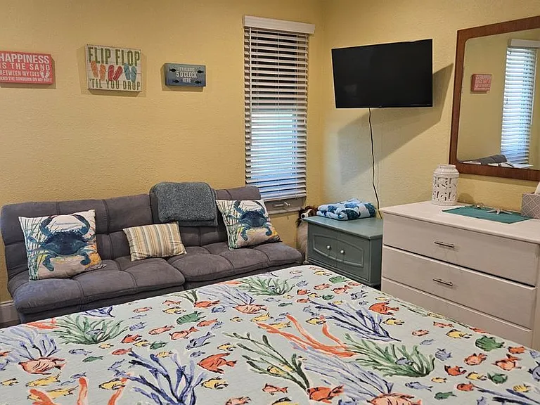 18810 Ashcroft Cir — Photo 35