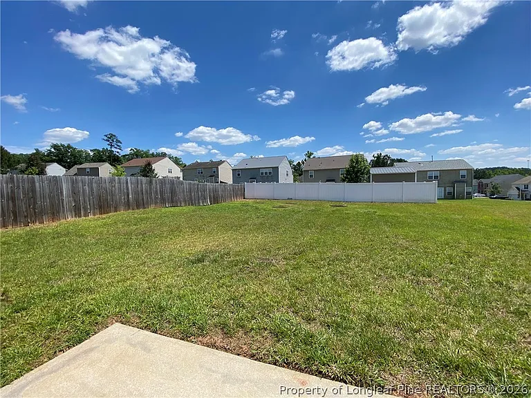 233 Palace Green Ln — Photo 17