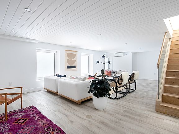 4th image of 271 14th St #1A