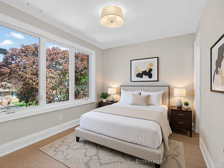 148 Herald Ave — Photo 32