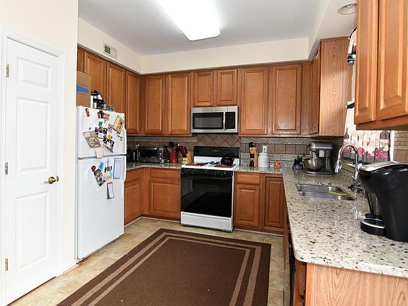 5th image of 15157 Brazil Cir