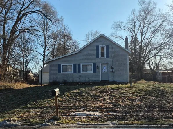 3957 Flansburg Rd, Jackson, MI 49203