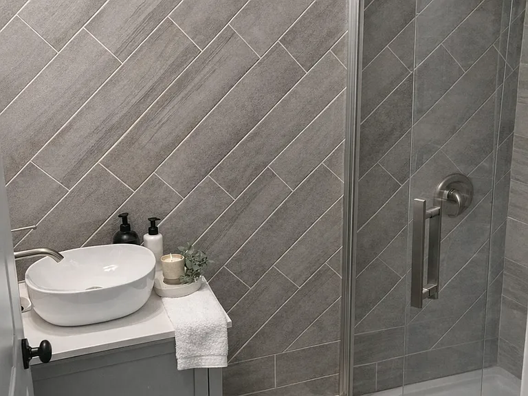 3166 Pershing Ave — Photo 2