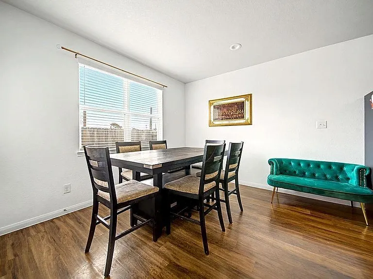 5742 Adelaide River Dr — Photo 10