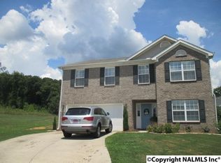 4803 Inglewood Ct SE, Owens Cross Roads, AL 35763