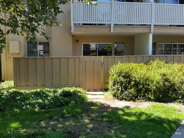 38455 Bronson St APT 130, Fremont, CA 94536