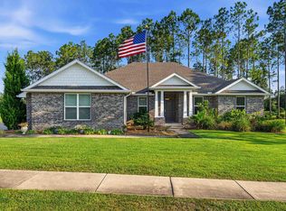 235 Coastal Breeze Dr, Freeport, FL 32439