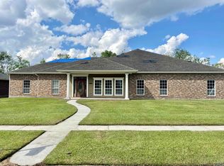 193 N Eagle Dr, Houma, LA 70364