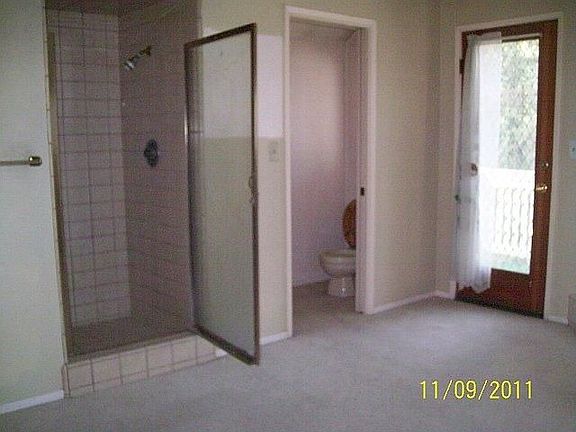 5th image of 7333 N Teilman Ave