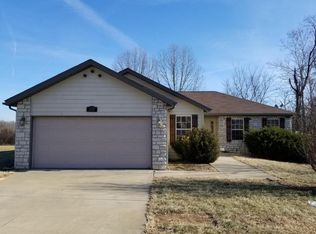 112 Micahs Xing, Reeds Spring, MO 65737