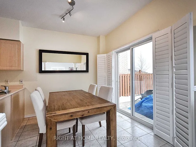 7240 Village Walk — Photo 5
