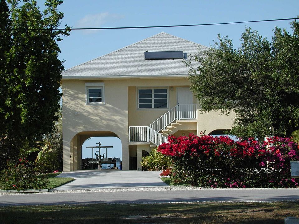 house from street