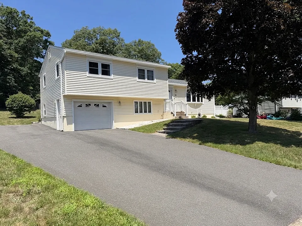 29 Lowery Dr
