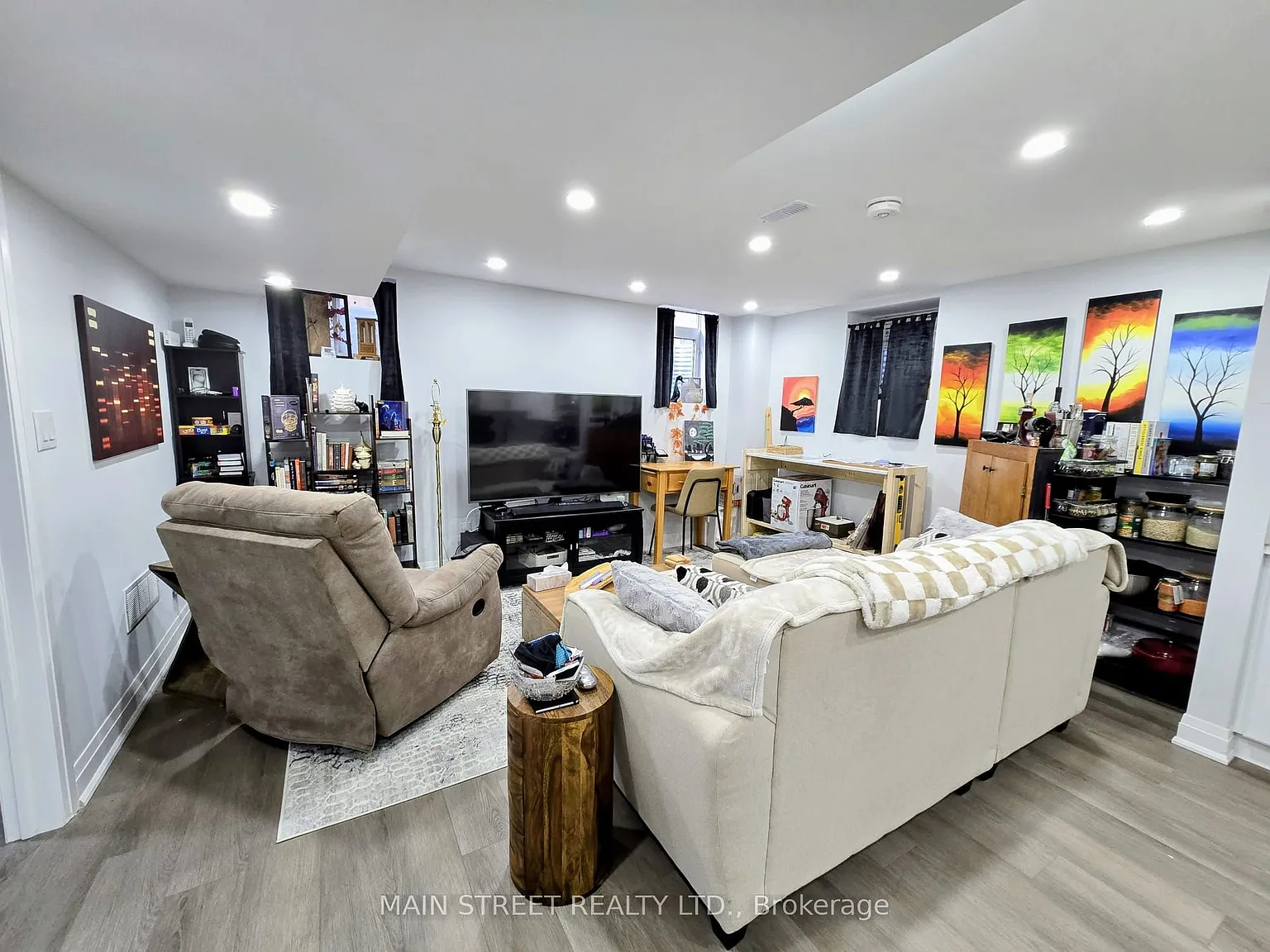 2 bed, $1,800 — Photo 4