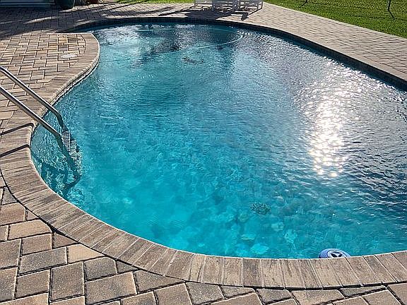 4th image of 1235 Montego Bay Dr N
