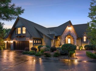 300 Stubbs Bay Rd, Long Lake, MN 55356