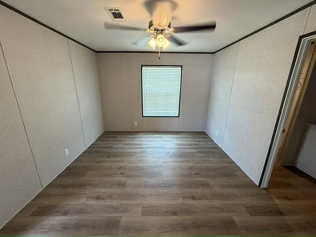 149 Lakeside Garden Cir #149 — Photo 31