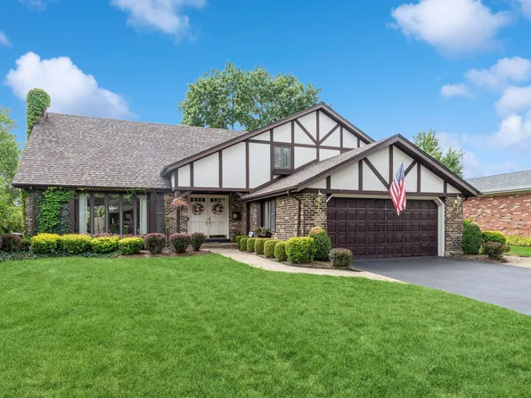 1103 E Carpenter Dr, Palatine, IL 60074