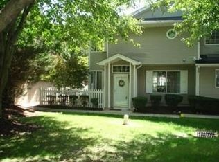 13 Bentley Ct, Bedminster, NJ 07921