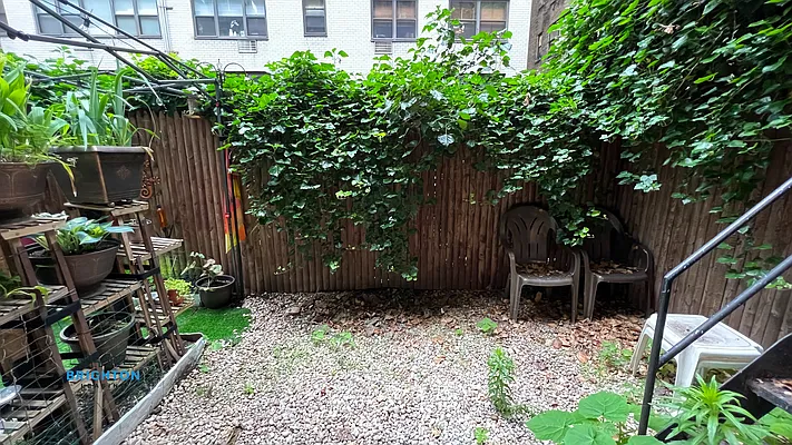 Rented by Brighton Management | media 3