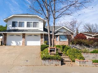 7405 Walnut Rd, Fair Oaks, CA 95628