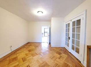 21-64 38th St #1, Astoria, NY 11105