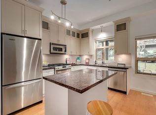 250 Salter St #124, New Westminster, BC