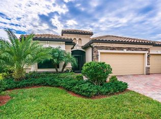 6413 Willowshire Way, Bradenton, FL 34212