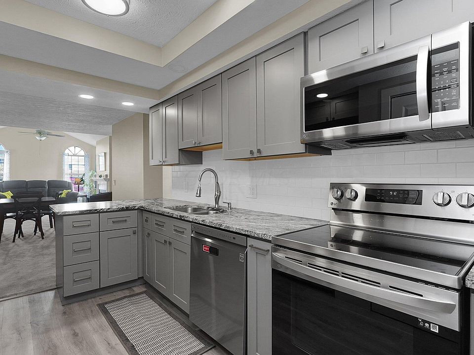 1st image of 5789 Willow Lake Dr