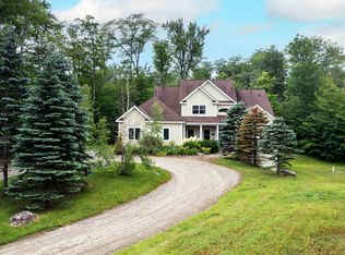 36 Stratton Gardens Rd, Bondville, VT 05340