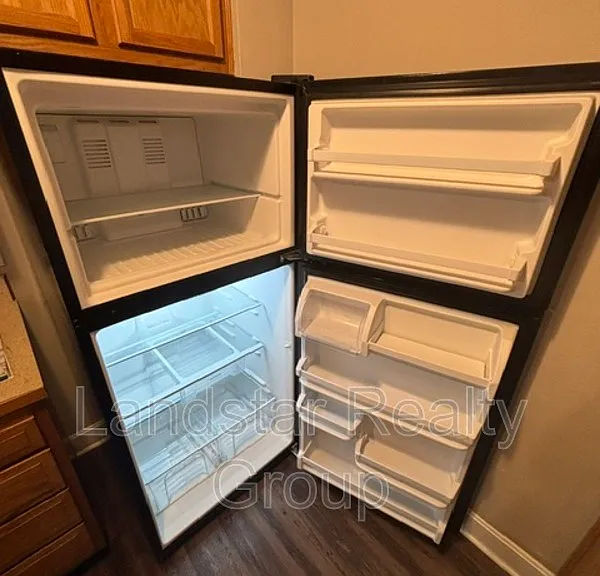 4721 Granada Dr — Photo 10