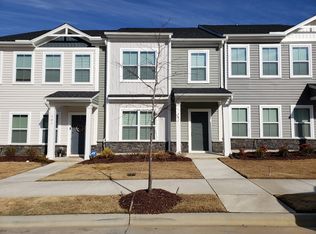 905 Robbie Jackson Ln, Fuquay Varina, NC 27526