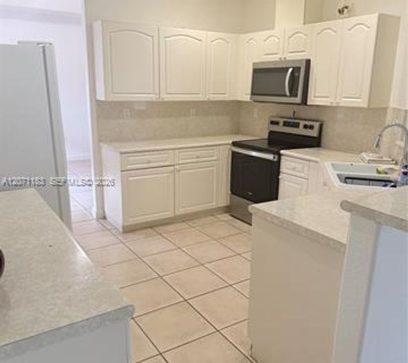 1st image of 14918 SW 15th Ln #14918