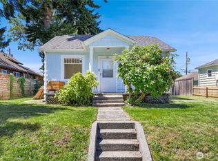 221 Thomas St NW, Olympia, WA 98502