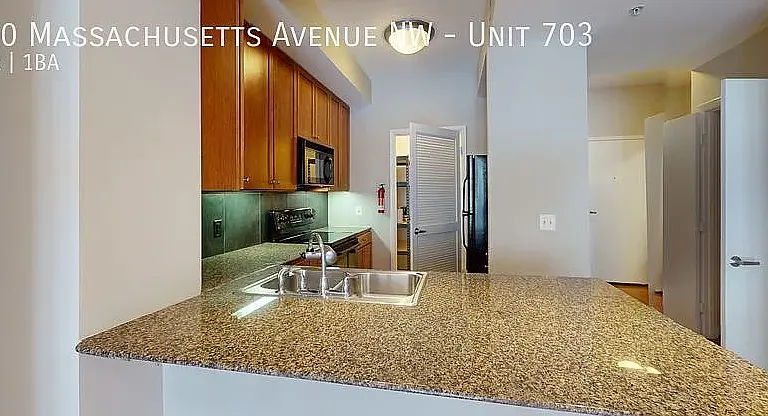 400 Massachusetts Ave NW #703 — Photo 5
