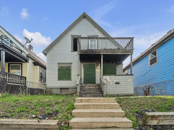 3304 North 21st STREET, Milwaukee, WI 53206