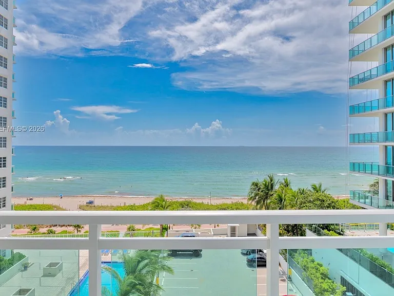 6917 Collins Ave #8815 — Photo 8