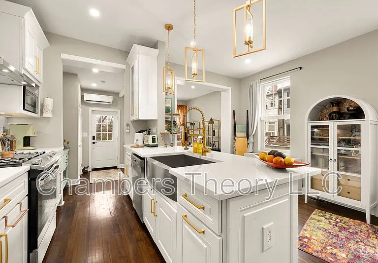 2124 N Capitol St NW — Photo 17