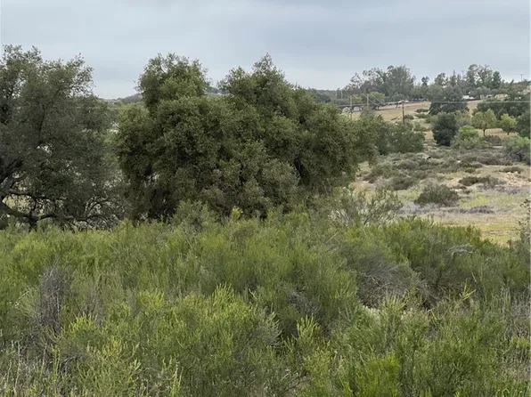 42 Sable Dr, Hemet, CA 92544