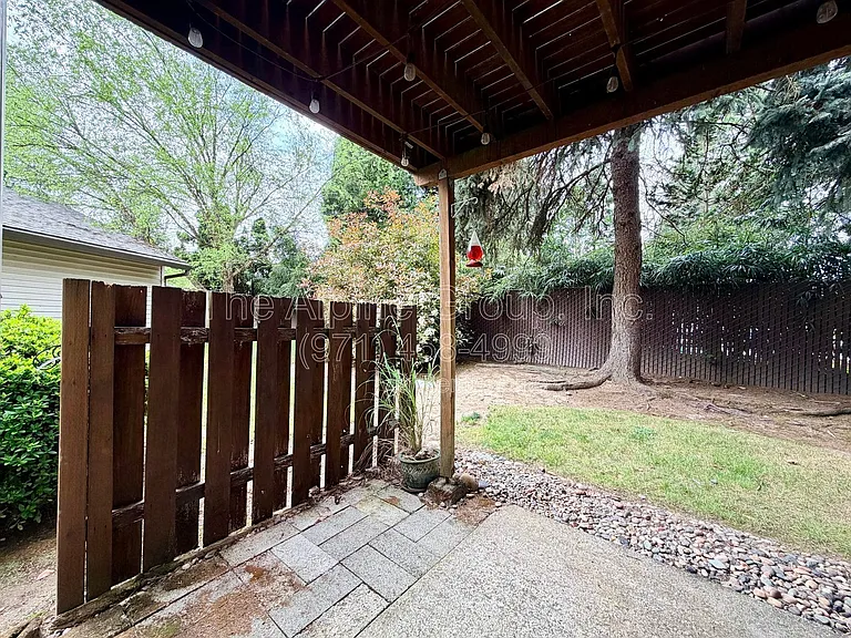 5462 SW Murray Blvd — Photo 69