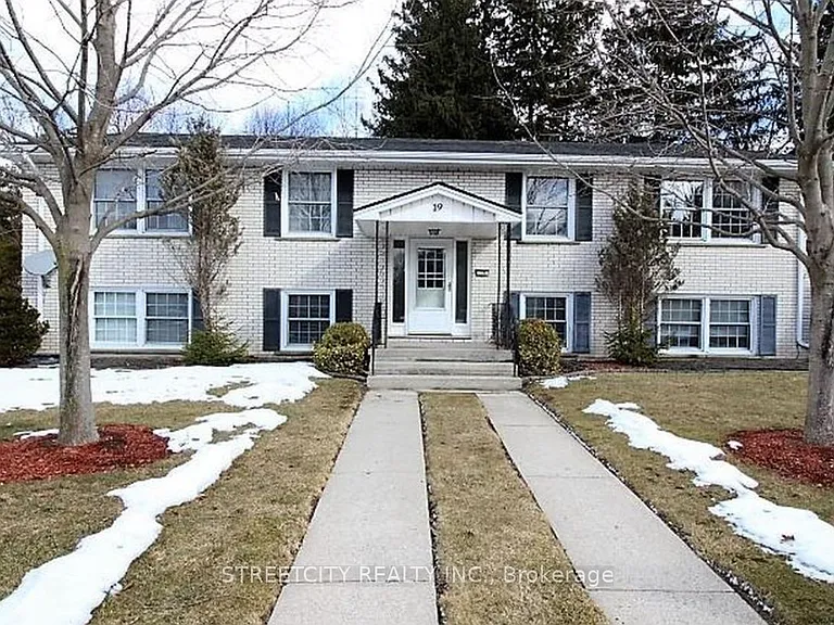 19 Johnson Pl #1 — Photo 1