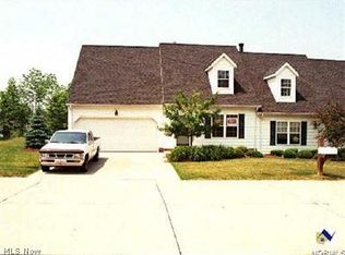 11249 Hampton Bay Ln, Painesville, OH 44077