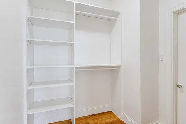 Studio, 525 sqft, $4,495 — Photo 3